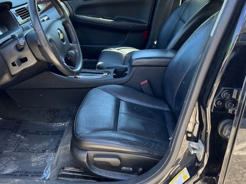 Used 2010 Chevrolet Impala LTZ image 10