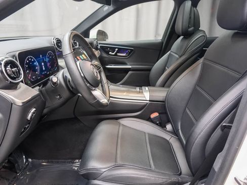 Certified 2025 Mercedes-Benz GLC 300 GLC 300 image 18