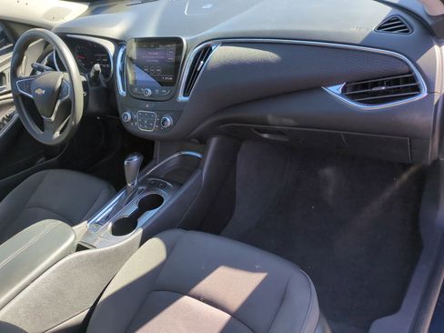 Used 2019 Chevrolet Malibu LT w/ Driver Confidence Package II image 27