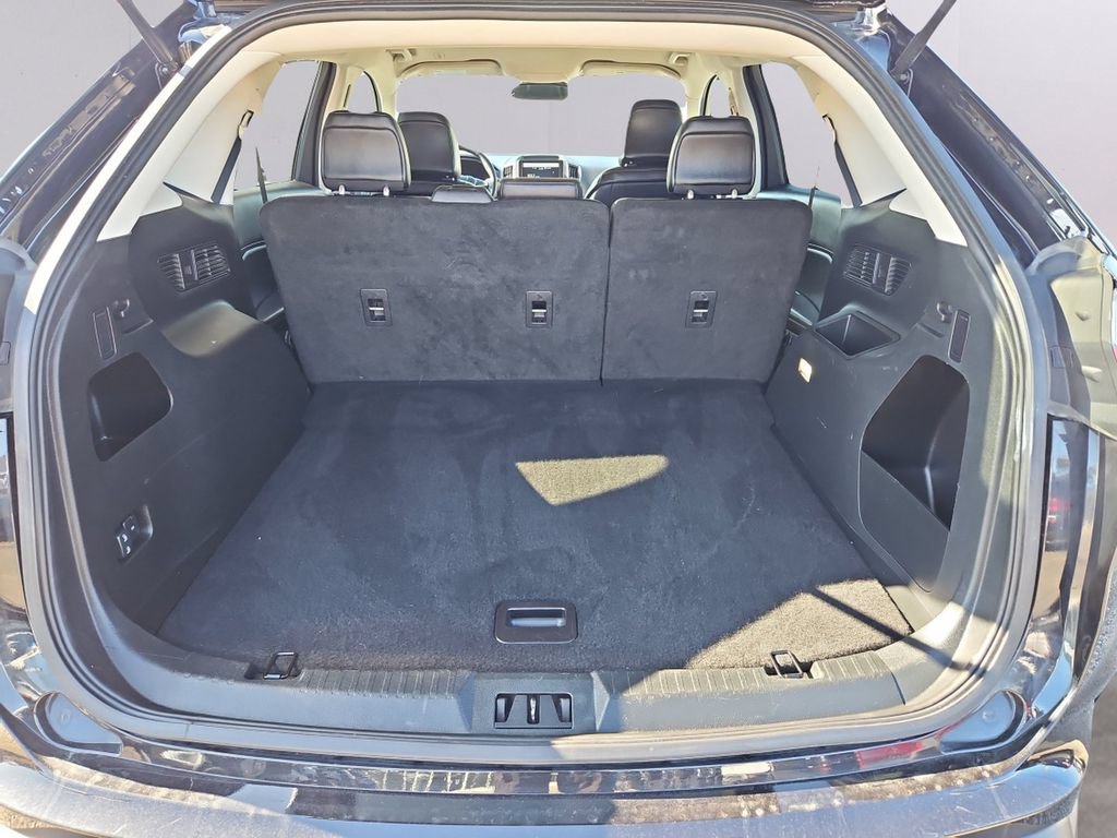 Used 2024 Ford Edge SEL AWD/4WD image 32