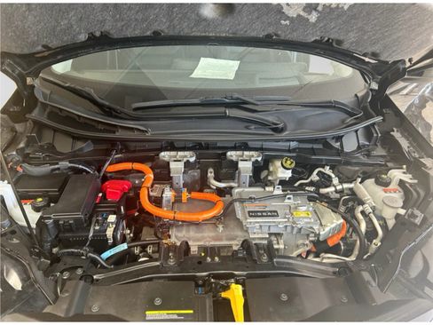 Used 2023 Nissan Ariya FWD image 12