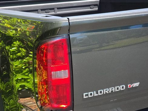 Used 2018 Chevrolet Colorado ZR2 AWD/4WD image 24