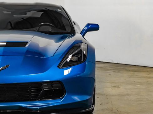 Used 2014 Chevrolet Corvette Stingray Coupe w/ 3LT Preferred Equipment Group RWD image 28