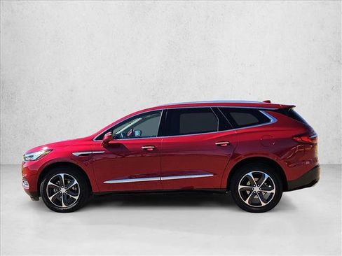 Used 2020 Buick Enclave Essence image 9