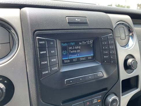 Used 2014 Ford F150 XLT w/ XLT Chrome Package AWD/4WD image 18