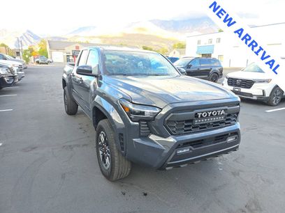Used 2025 Toyota Tacoma TRD Sport