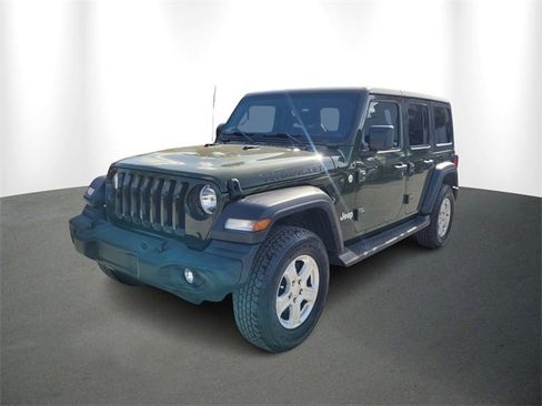 Used 2020 Jeep Wrangler Unlimited Sport S image 2