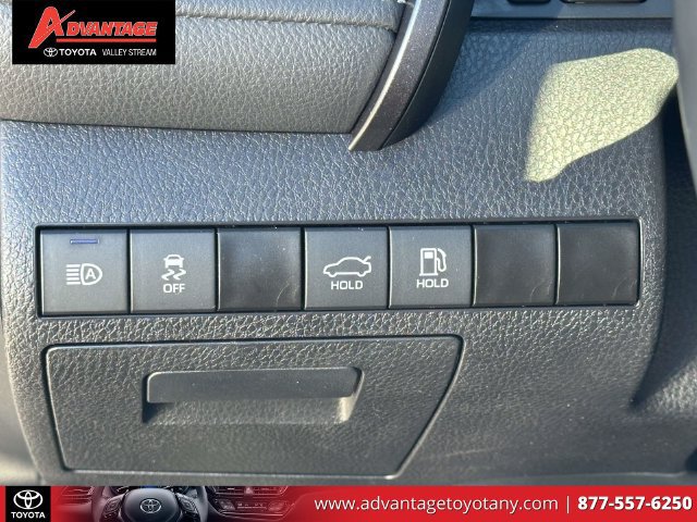 Used 2023 Toyota Camry SE w/ Audio Upgrade Package FWD image 23