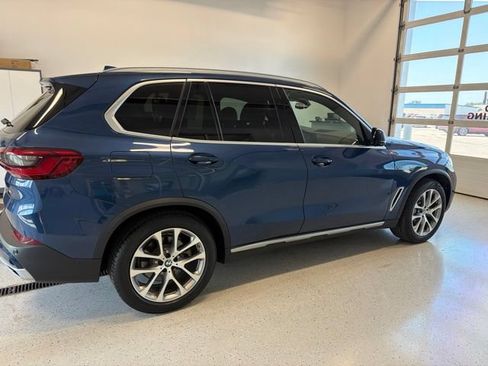 Used 2019 BMW X5 xDrive40i w/ Convenience Package AWD/4WD image 10
