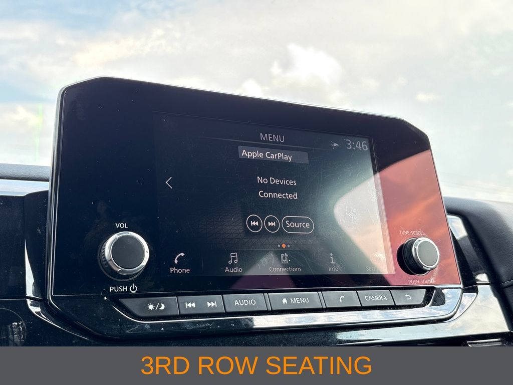Used 2024 Nissan Pathfinder SV FWD image 12