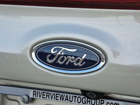 Used 2017 Ford Focus SE image 29