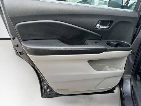 Used 2016 Honda Pilot EX-L image 25