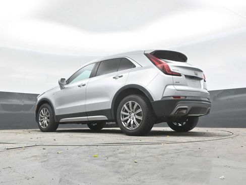 Used 2019 Cadillac XT4 Premium Luxury w/ Enhanced Visibility Package AWD/4WD image 22