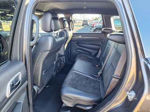 Certified 2020 Jeep Grand Cherokee Altitude image 32