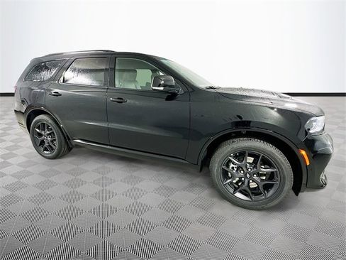 New 2026 Dodge Durango GT image 3
