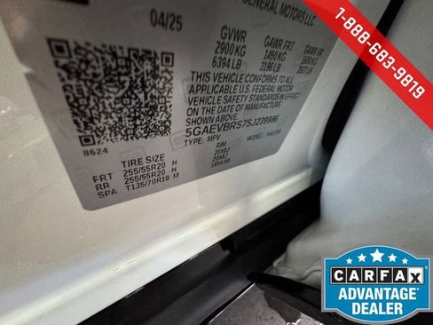 Certified 2025 Buick Enclave Sport Touring image 28