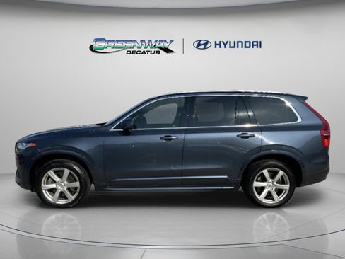 Used 2023 Volvo XC90 B5 Core image 4