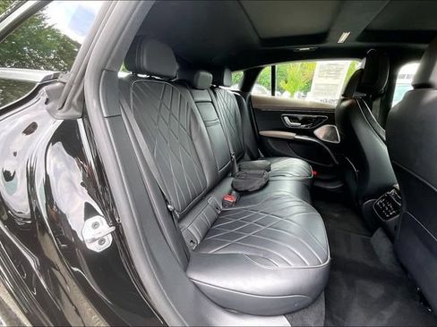 Used 2023 Mercedes-Benz EQS 450+ 4MATIC Sedan image 16