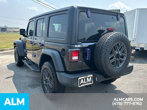 Used 2024 Jeep Wrangler Unlimited Sport AWD/4WD image 8
