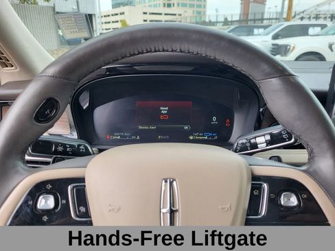 Used 2022 Lincoln Corsair Grand Touring w/ Elements Technology Bundle image 9