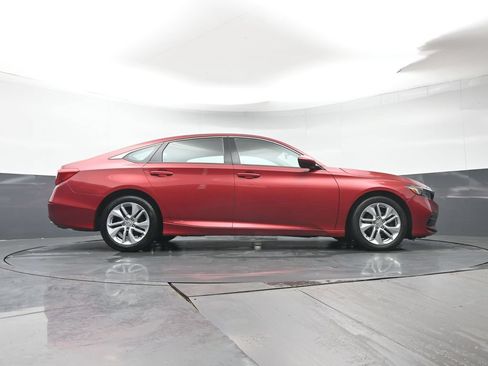 Used 2019 Honda Accord LX image 29
