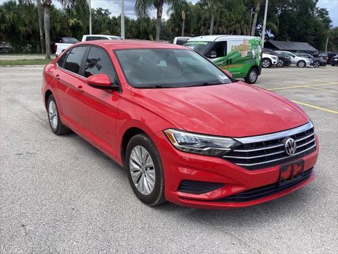 Used 2019 Volkswagen Jetta S w/ Driver Assistance Package FWD image 3