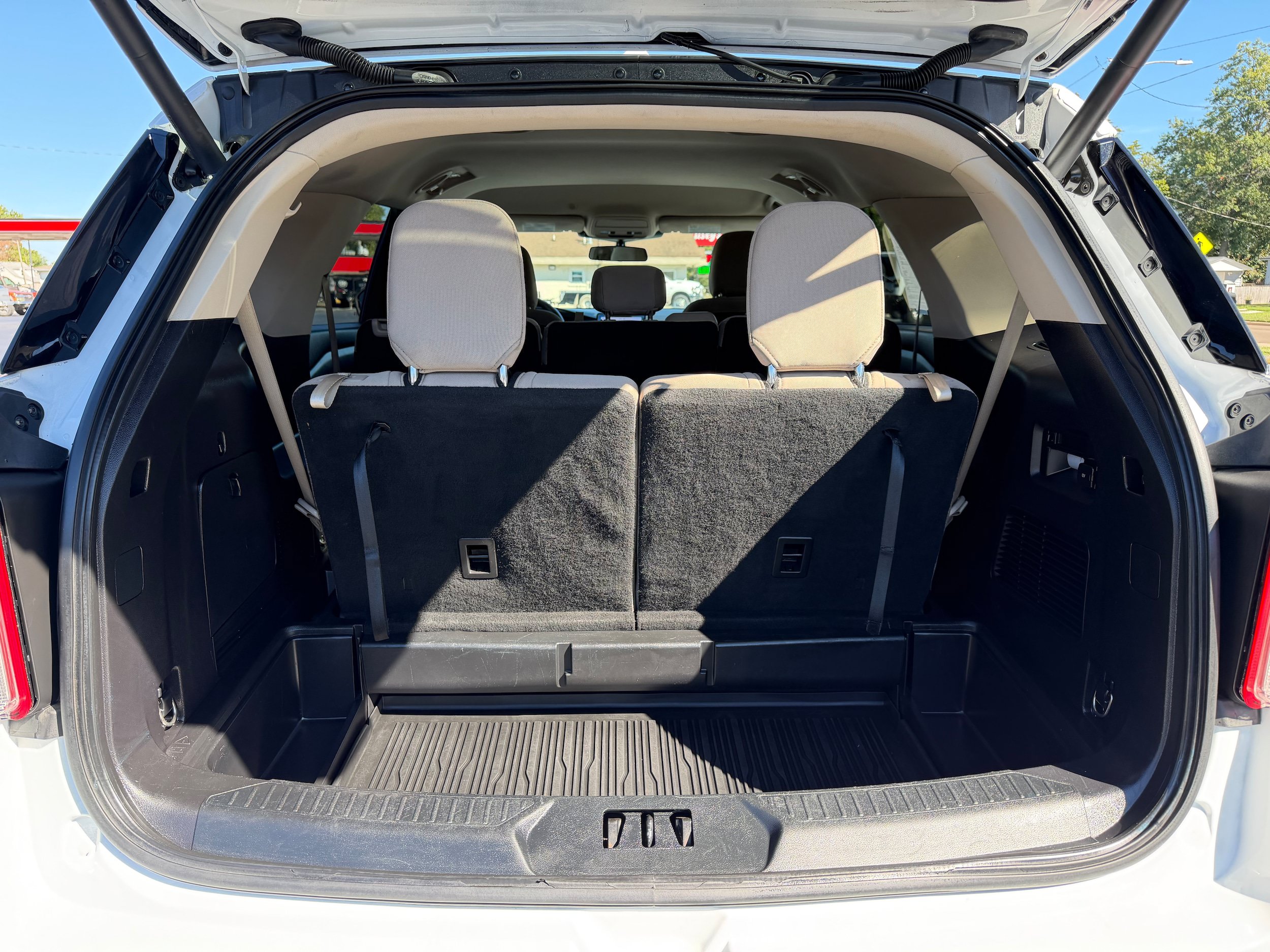 Used 2020 Ford Explorer 2WD w/ Class III Trailer Tow Package image 14