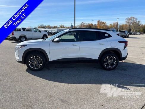 New 2026 Chevrolet Trax LT image 2
