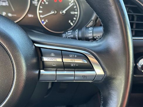 Used 2023 MAZDA MAZDA3 s image 23
