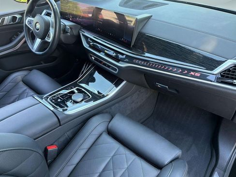Used 2024 BMW X5 xDrive40i w/ M Sport Package AWD/4WD image 31
