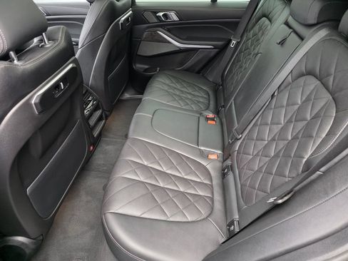 Used 2024 BMW X5 xDrive40i w/ Premium Package AWD/4WD image 14