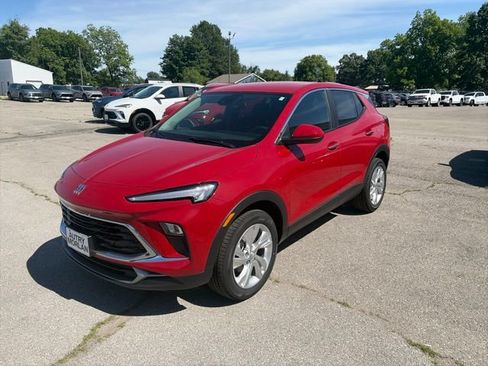 New 2026 Buick Encore GX Preferred w/ Comfort Package AWD/4WD image 2