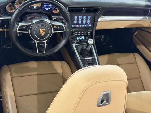 Certified 2017 Porsche 911 Carrera 4S AWD/4WD image 23