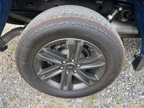 Used 2022 Ford F150 XLT w/ Equipment Group 302A High image 10