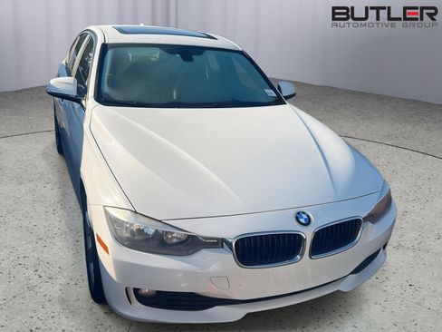 Used 2014 BMW 320i Sedan image 4