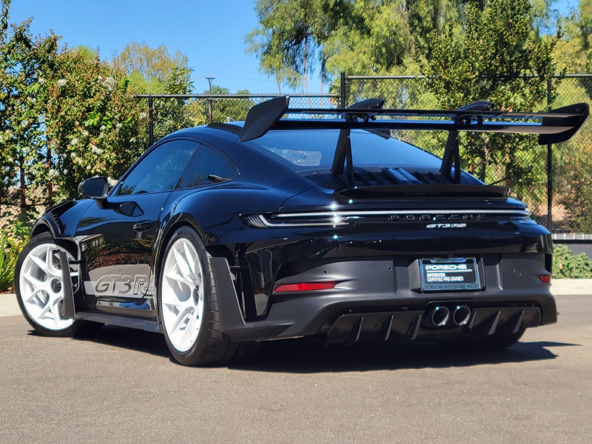 Certified 2024 Porsche 911 GT3 RS RWD image 4