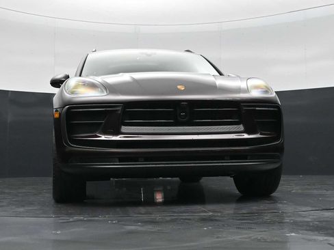 New 2026 Porsche Macan AWD/4WD image 45