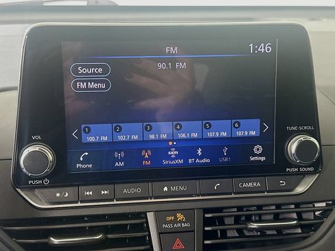 Used 2022 Nissan Altima 2.5 SV FWD image 14
