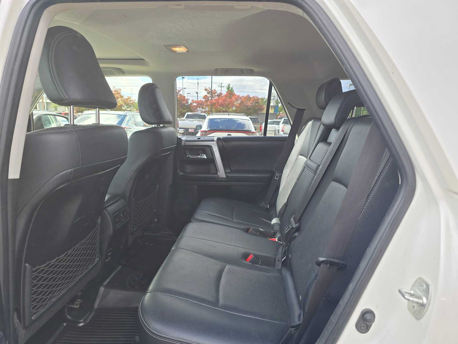 Used 2018 Toyota 4Runner Limited AWD/4WD image 19