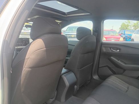 Used 2024 Honda Accord Sport image 11