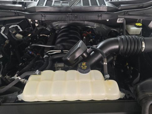 Used 2023 Ford F150 Lariat w/ Equipment Group 502A High image 21