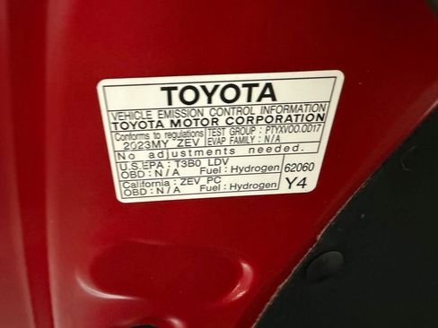 Used 2023 Toyota Mirai w/ Advanced Technology Package RWD image 34