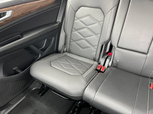 Used 2026 Volkswagen Atlas SE FWD image 42