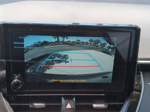 Certified 2025 Toyota Corolla LE image 25