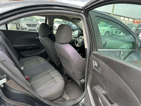 Used 2014 Chevrolet Sonic LT FWD image 14