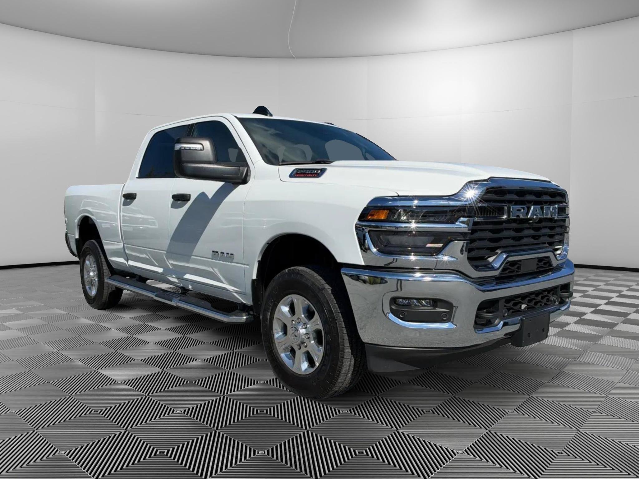 Used 2026 RAM 2500 Big Horn AWD/4WD image 2