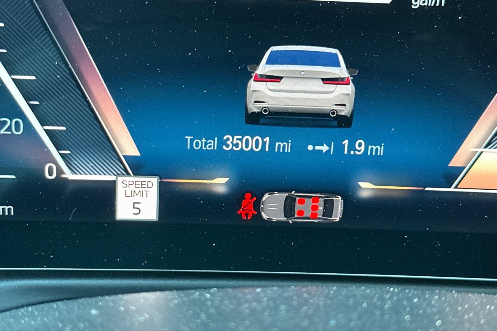 Certified 2024 BMW 330i Sedan w/ Premium Package RWD image 35