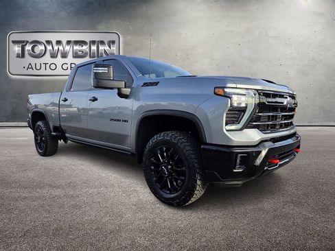 Used 2026 Chevrolet Silverado 2500 LTZ w/ Trail Boss Package AWD/4WD image 3