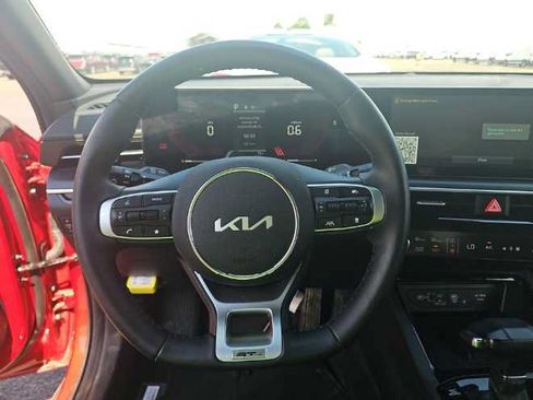 Used 2025 Kia K5 GT-Line AWD/4WD image 9