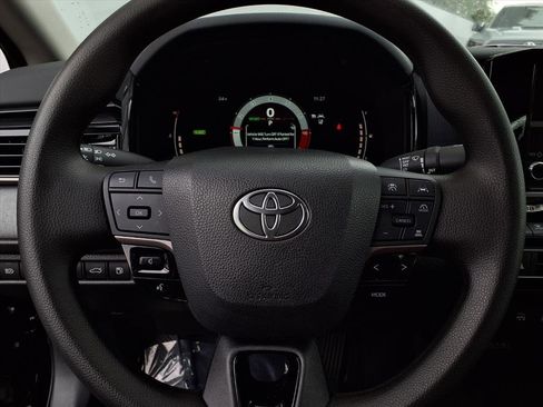 Certified 2025 Toyota Camry LE image 12